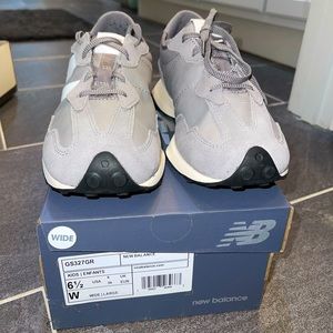 New balance 327
